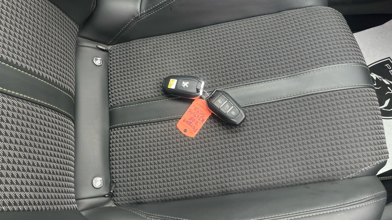 Peugeot 208 1.2 PureTech 130 GT Line 5dr EAT8 Petrol Hatchback